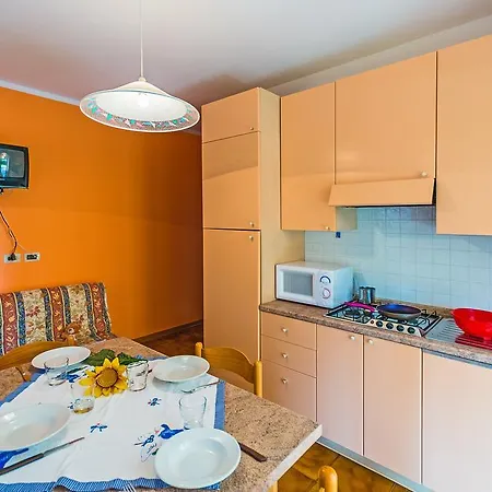 Nicole Apartment